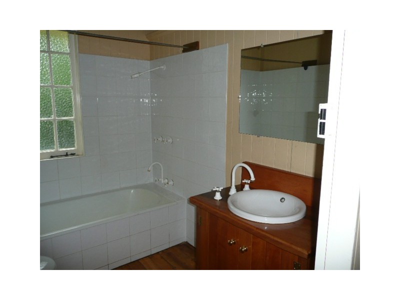 6 John, Herberton QLD 4887