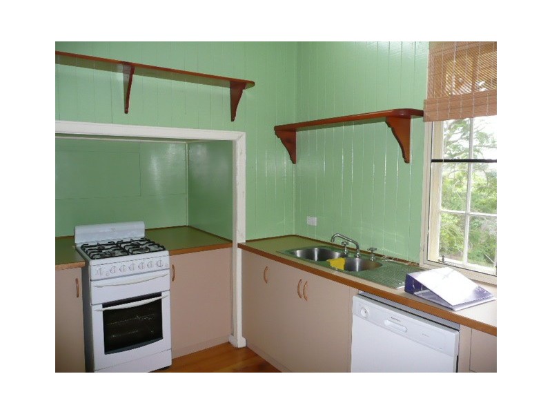 6 John, Herberton QLD 4887