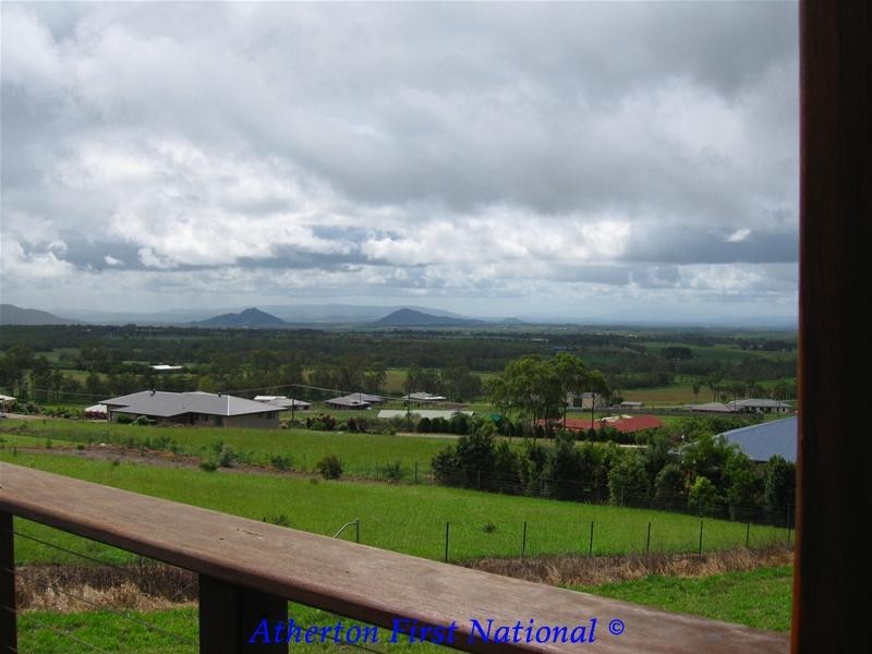 8 Moffatt Drive, Tolga QLD 4882