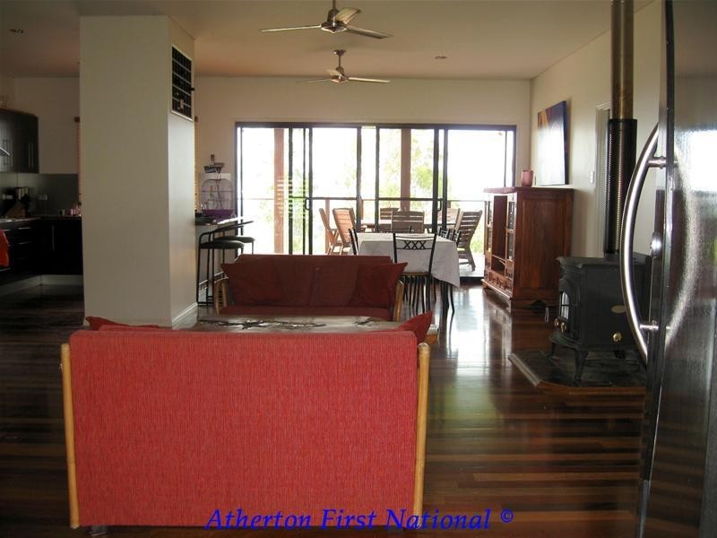 8 Moffatt Drive, Tolga QLD 4882