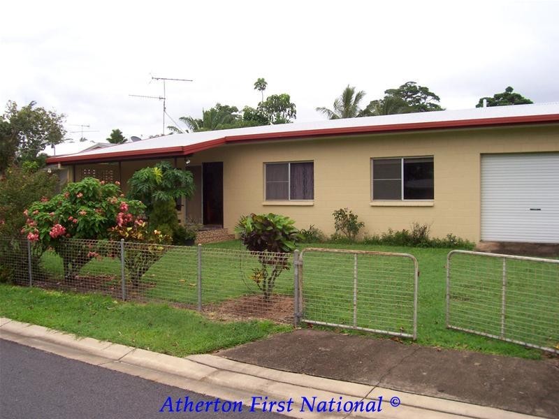 11 Donkin Lane, Mission Beach QLD 4852