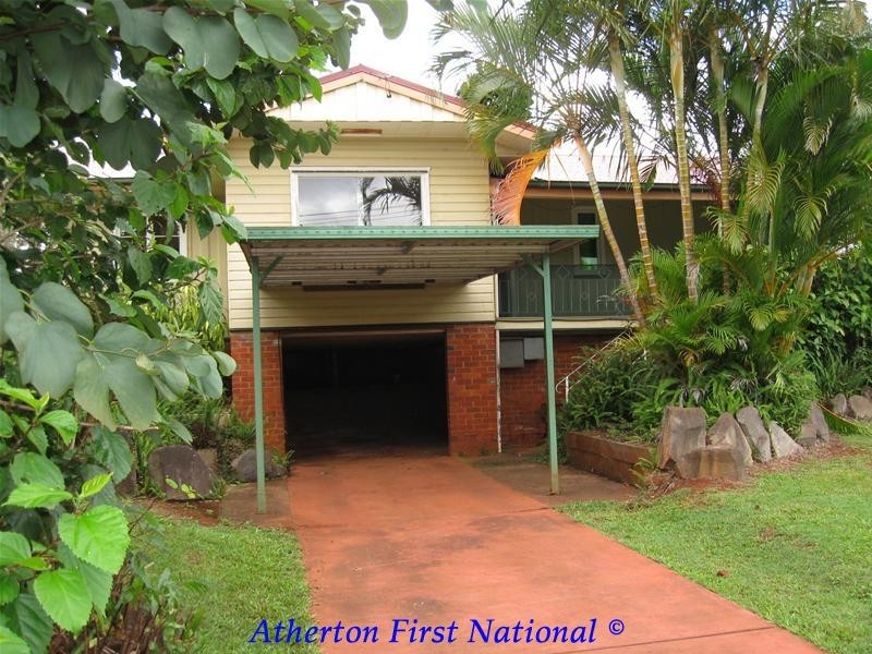 76 Weaver Street, Atherton QLD 4883