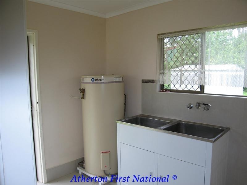 11 Cumbrian Avenue, Atherton QLD 4883