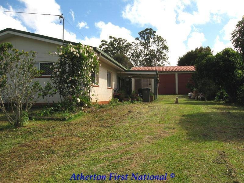 9 Edward Street, Tolga QLD 4882