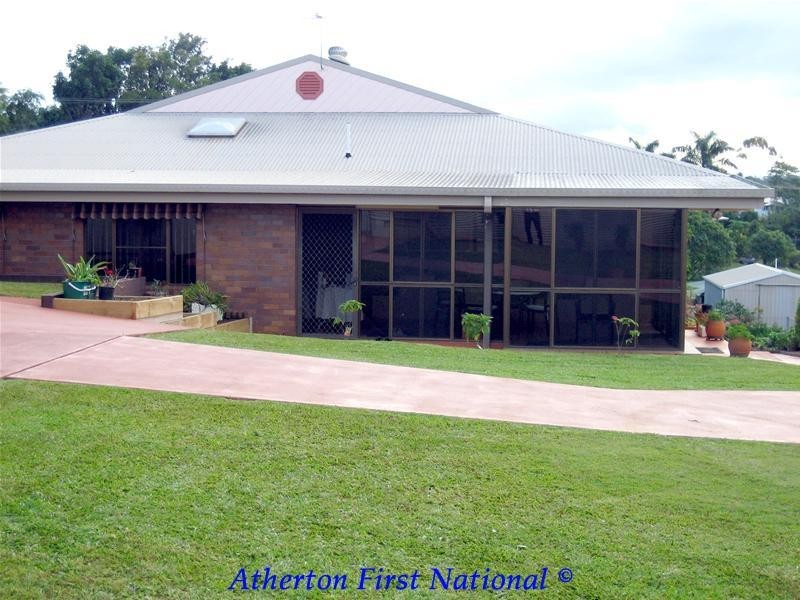 1 Alamanda Close, Yungaburra QLD 4884