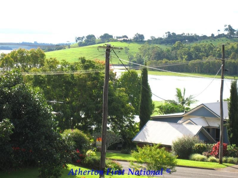 1 Alamanda Close, Yungaburra QLD 4884