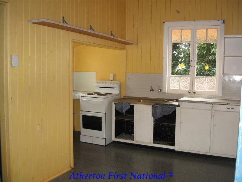 19 Beatrice Street, Atherton QLD 4883