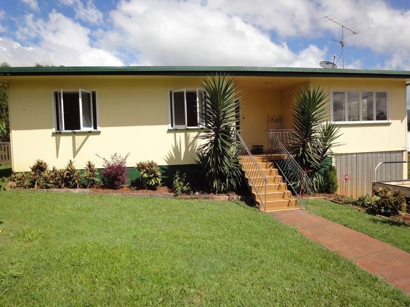 5 Fifth Ave, Atherton QLD 4883