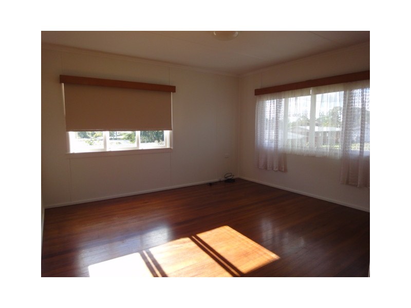 5 Fifth Ave, Atherton QLD 4883