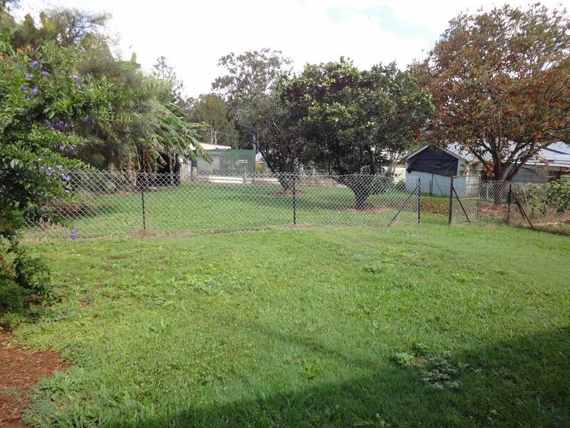 5 Fifth Ave, Atherton QLD 4883