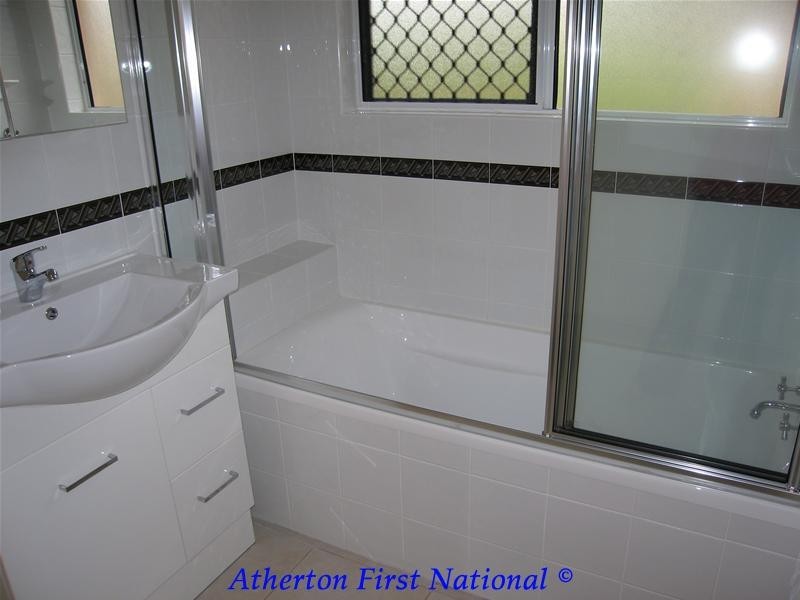 37 Neal Street, Atherton QLD 4883