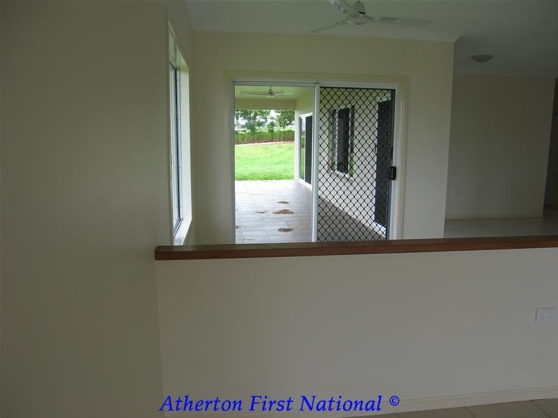 37 Neal Street, Atherton QLD 4883