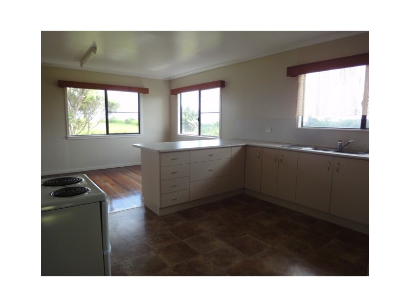 9896 Kennedy Highway, Upper Barron QLD 4883