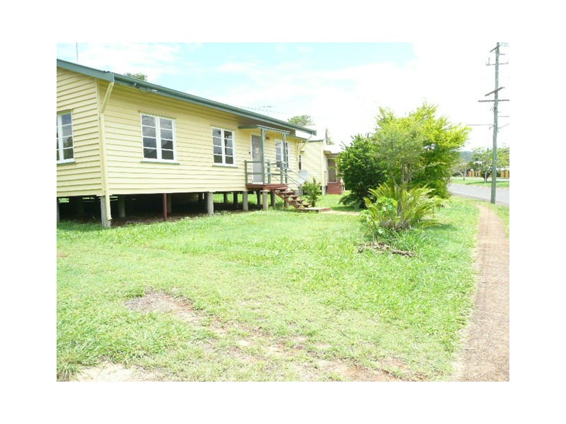 16 Herberton Rd, Atherton QLD 4883