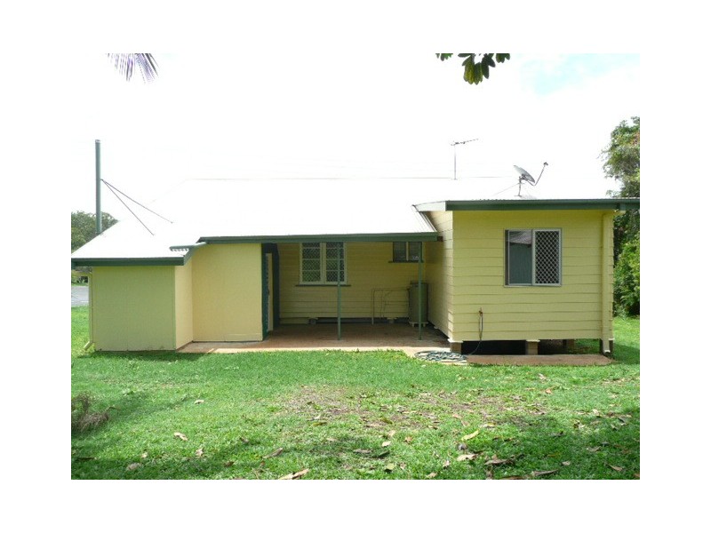 16 Herberton Rd, Atherton QLD 4883