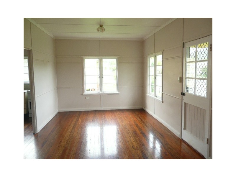 16 Herberton Rd, Atherton QLD 4883