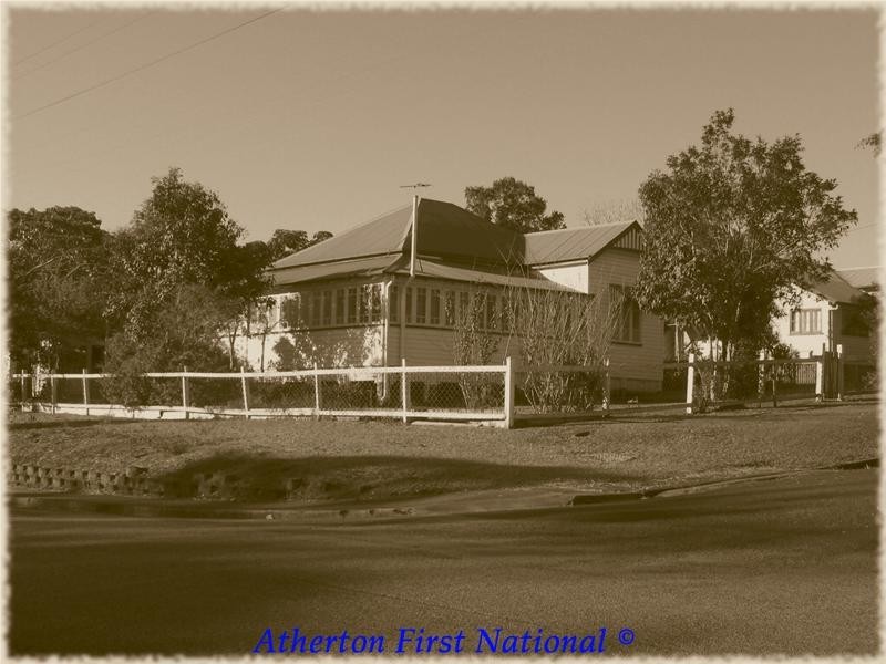 2 Beatrice Street, Atherton QLD 4883