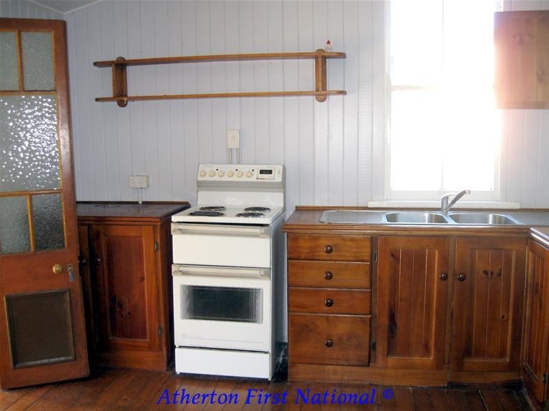 2 Beatrice Street, Atherton QLD 4883