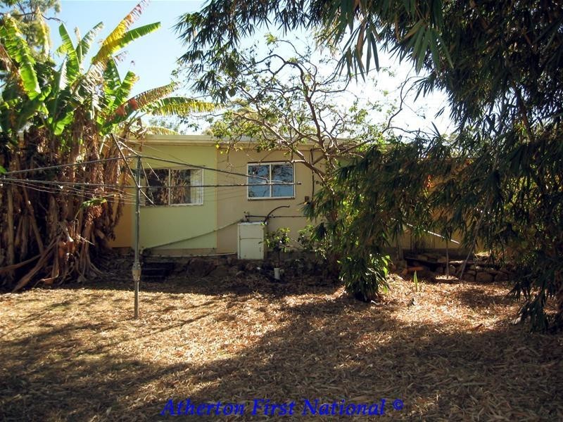 12 Herbert Street, Herberton QLD 4887