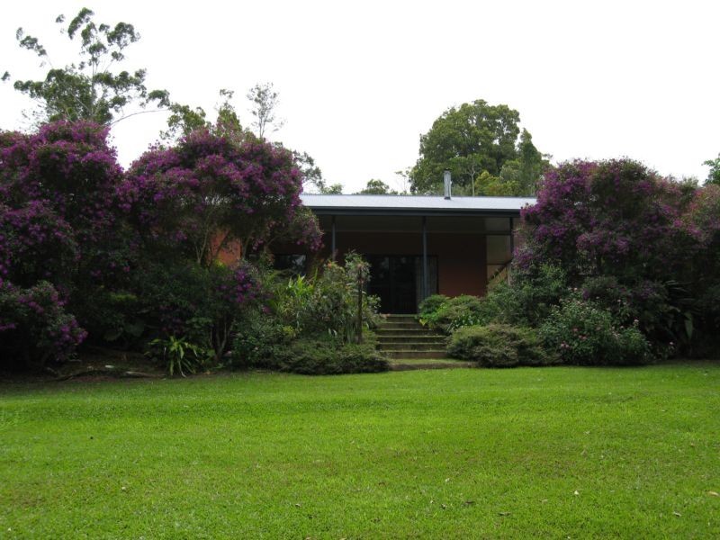 23 Croft, Malanda QLD 4885