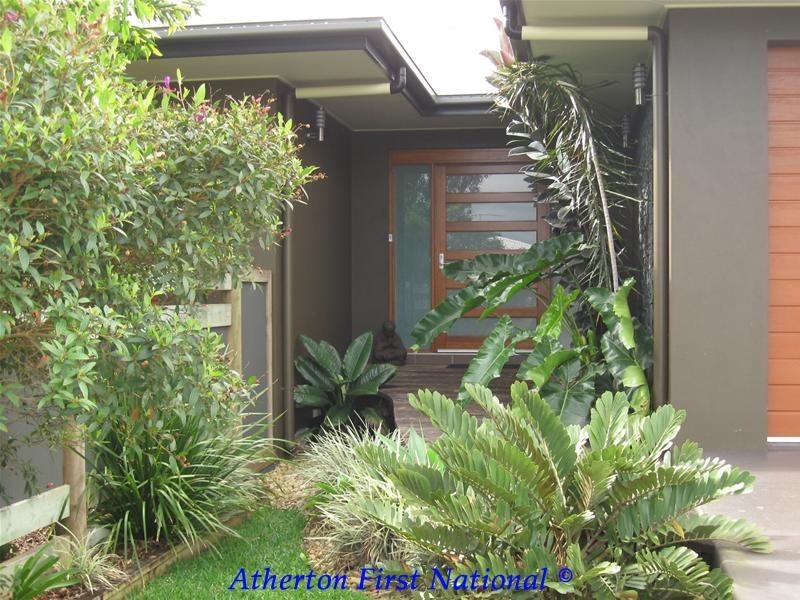 18 Agnew Street, Atherton QLD 4883