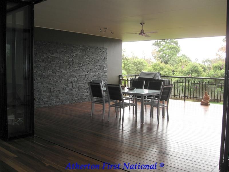 18 Agnew Street, Atherton QLD 4883