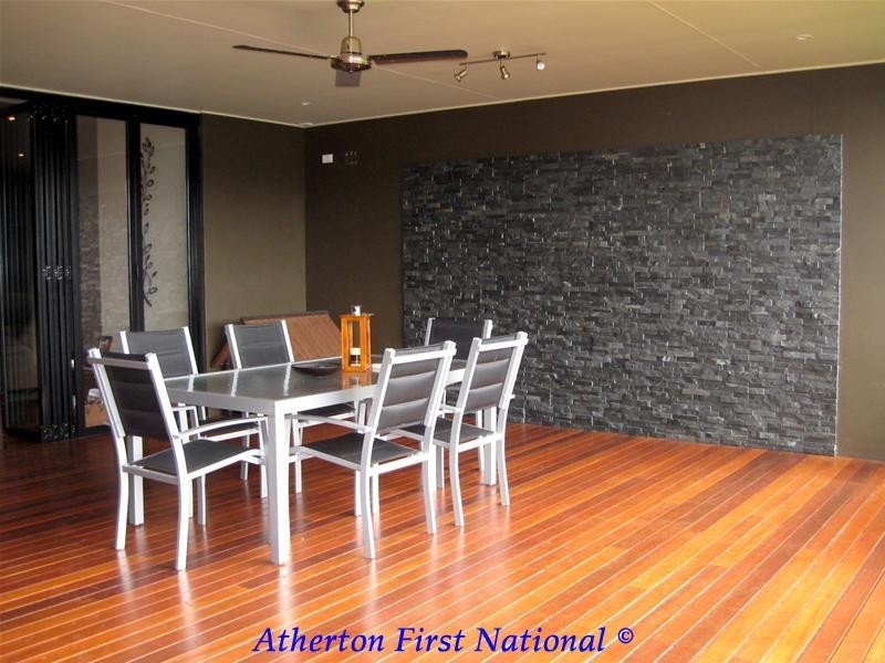 18 Agnew Street, Atherton QLD 4883