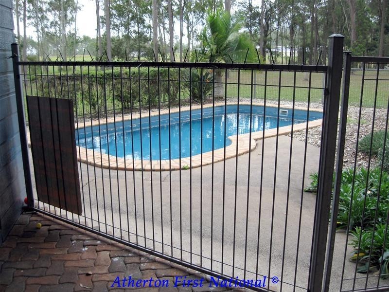 8 Newton Close, Atherton QLD 4883