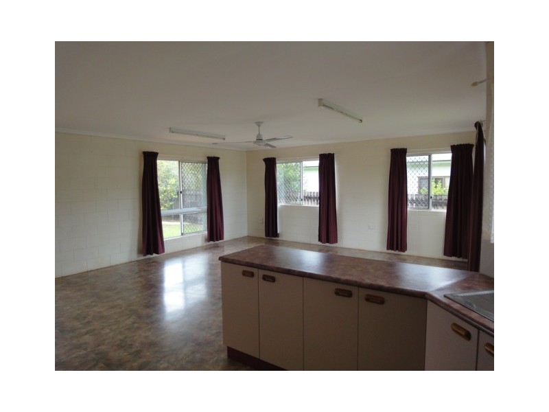 30 Lily Street, Atherton QLD 4883