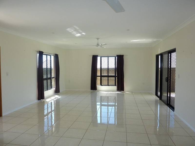 21 Neal, Atherton QLD 4883