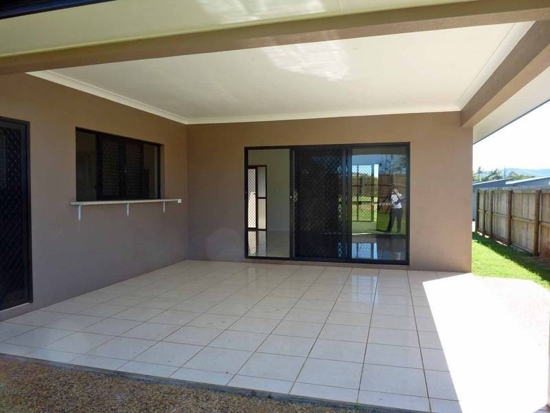 21 Neal, Atherton QLD 4883