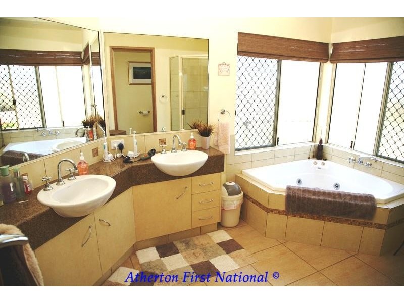 Yungaburra QLD 4884