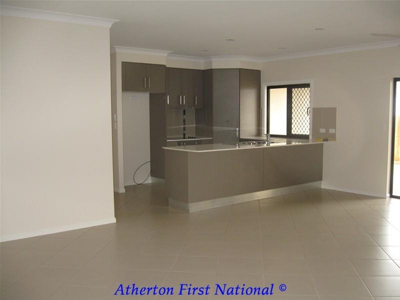 42 Danzer Drive, Atherton QLD 4883