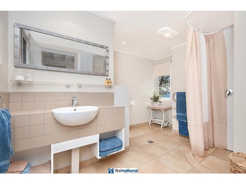 18 Backshall Road, Yungaburra QLD 4884