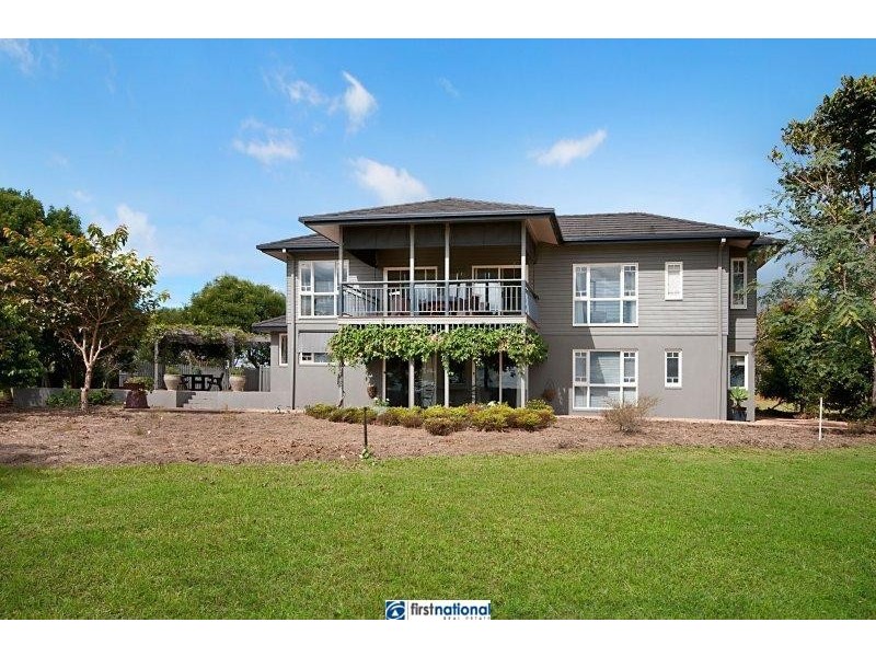 18 Backshall Road, Yungaburra QLD 4884