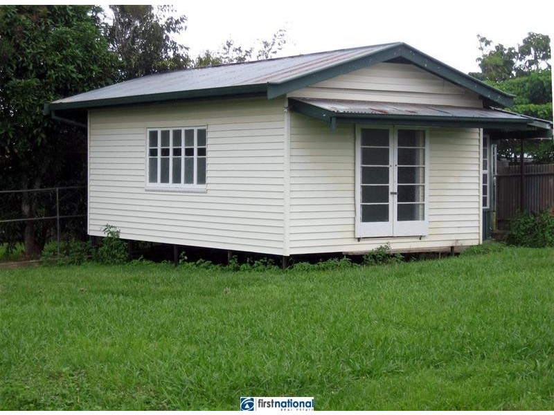 16 Eacham Road, Yungaburra QLD 4884