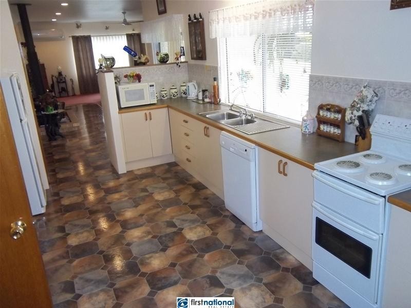 42 Mundey Road, Malanda QLD 4885