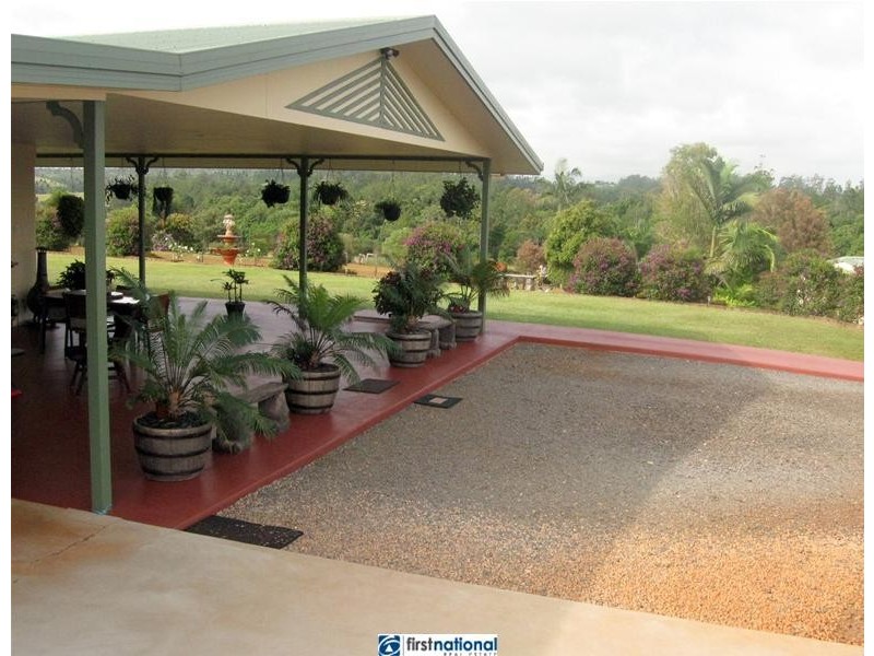 42 Mundey Road, Malanda QLD 4885