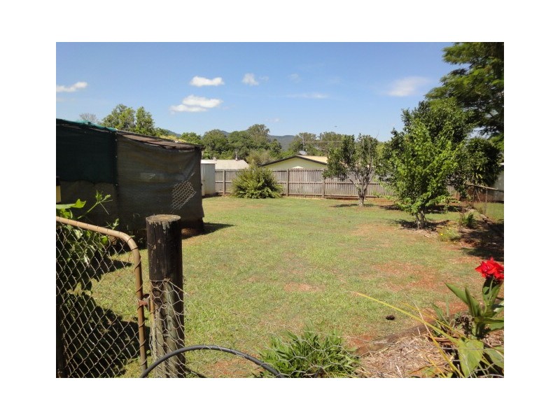 49 McConnell St, Atherton QLD 4883