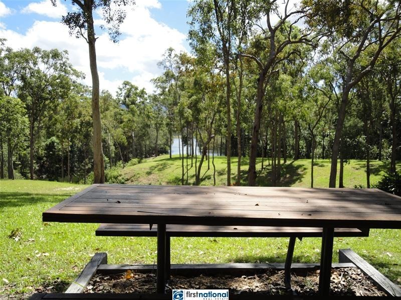 Tinaroo QLD 4872