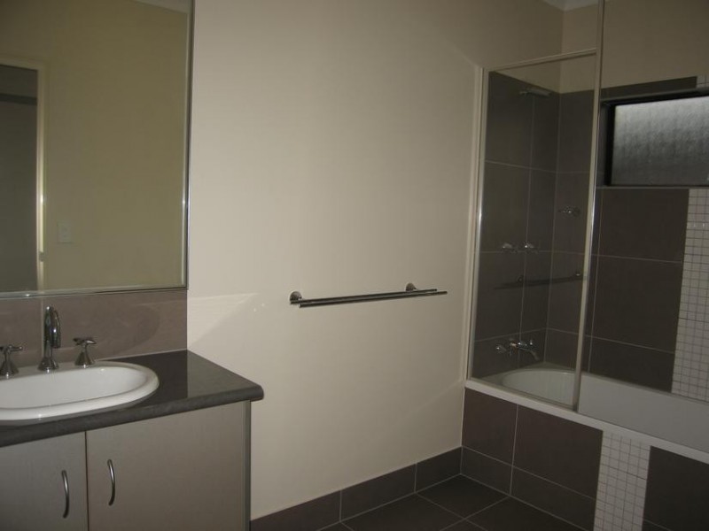 13 Carnation Street, Atherton QLD 4883