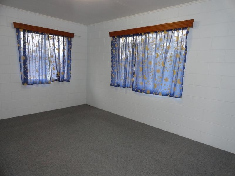 2 Rose Lane, Herberton QLD 4887