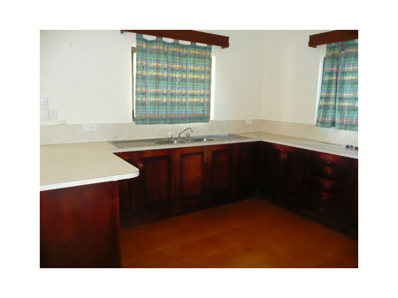 41 Golf Links Road, Atherton QLD 4883