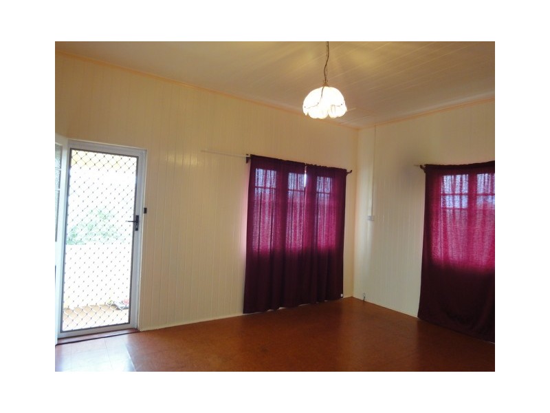 18 Herberton Rd, Atherton QLD 4883