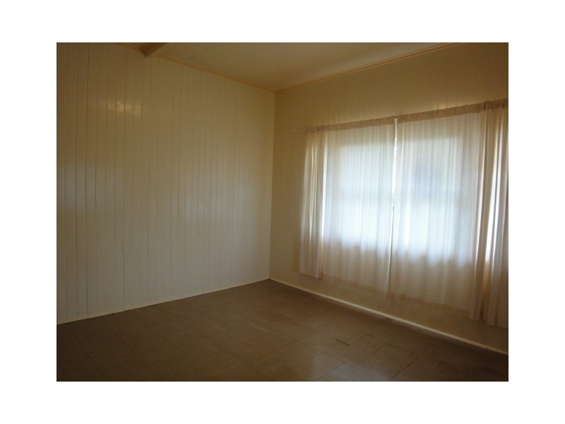 18 Herberton Rd, Atherton QLD 4883