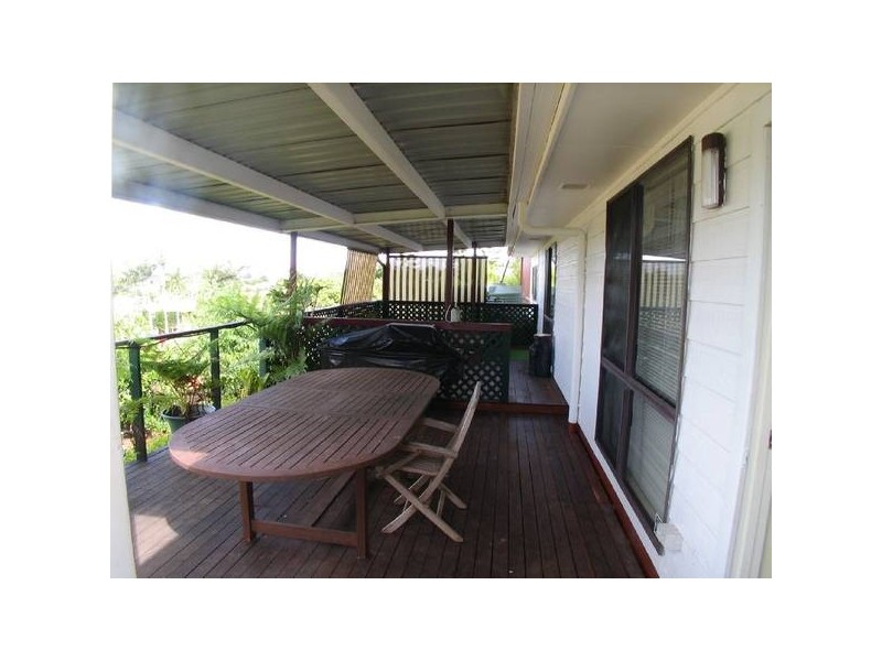10 Currawong, Yungaburra QLD 4884