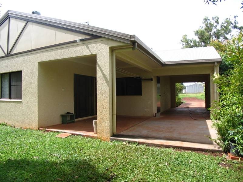 8 Cassia Street, Walkamin QLD 4872
