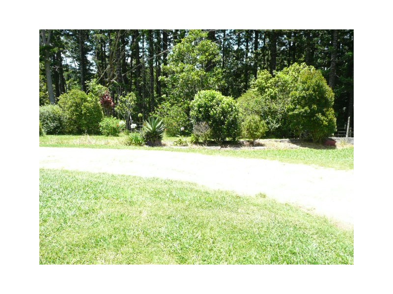 10246 Kennedy Highway, Upper Barron QLD 4883