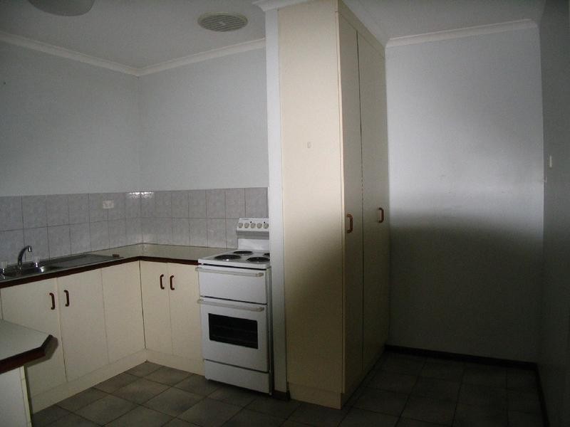 2/19 Walker Street, Kairi QLD 4872