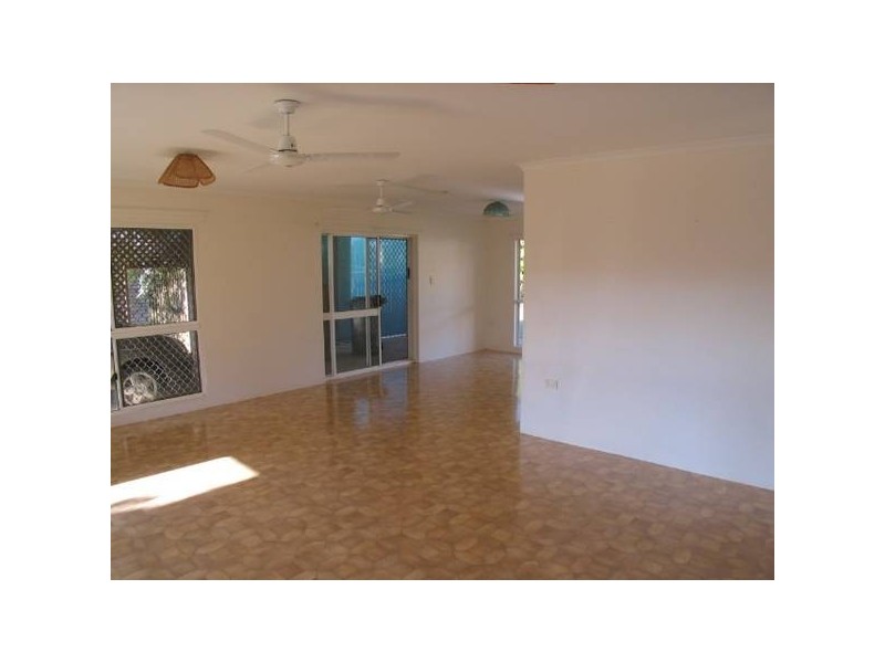 15 Janda, Atherton QLD 4883